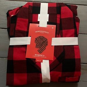 Wondershop Red and Black Plaid Women's Sleepwear Set
